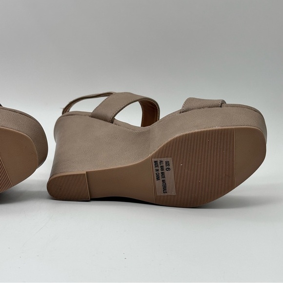 Charlotte Russe KELSEY-28X Women’s Wedge Sandals size 6 - Picture 6 of 10